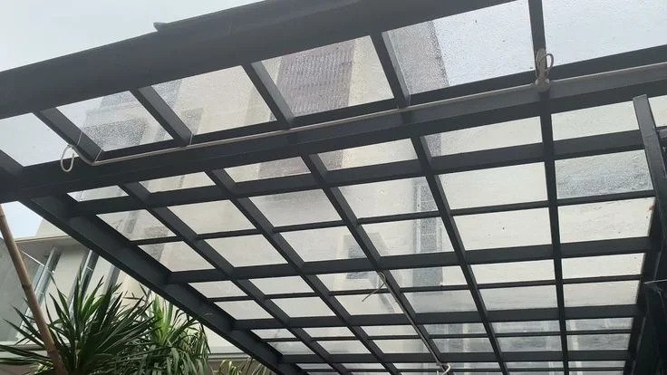 Kanopi Kaca